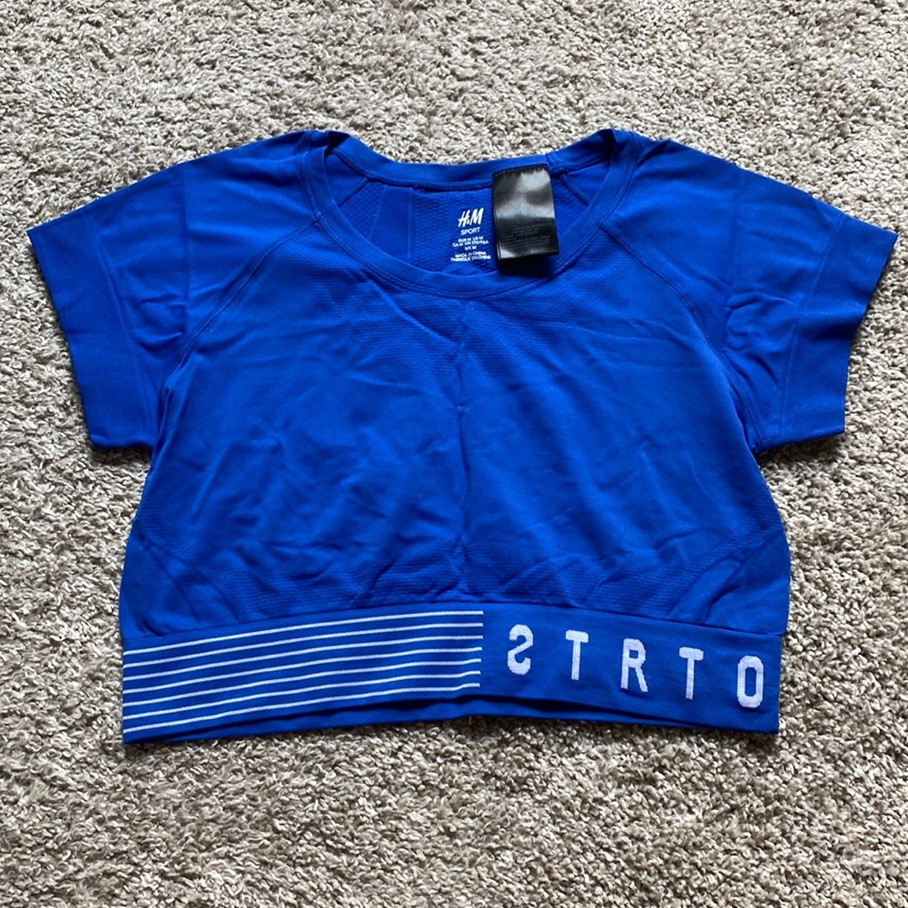 H&M Sport Cropped Top Size M